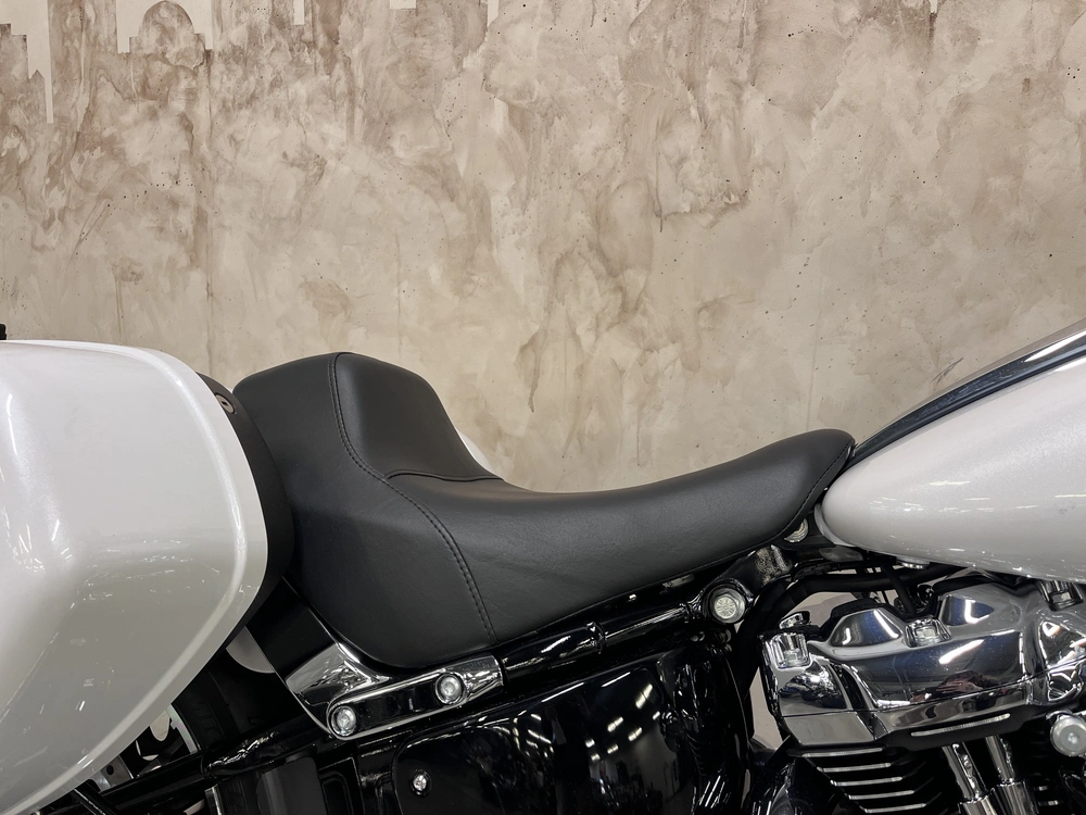2026 Harley-davidson Fxlrst Low Rider St alt