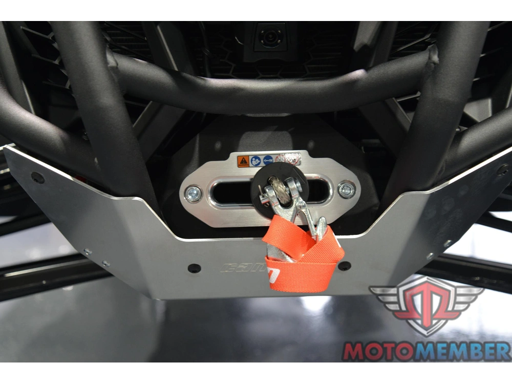 2026 Can-am Maverick X3 Max X Rs Turbo Rr Triple Black_10.25 In Infotainment alt