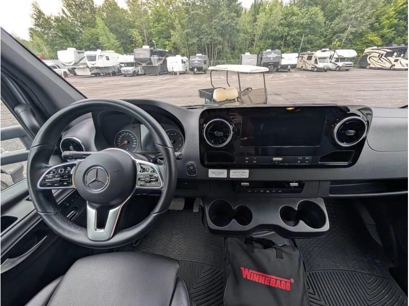 Winnebago Ekko 23b 2025 alt