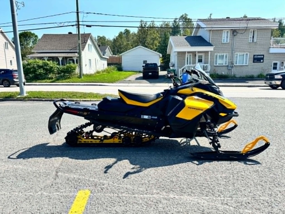 Ski-doo Renegade Adrenaline 900 Ace 2024 alt