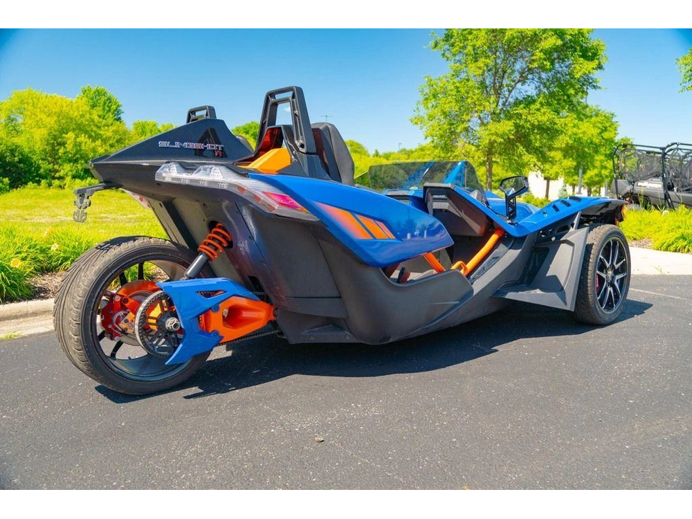 2024 Polaris Slingshot® R Radar Blue Fade alt