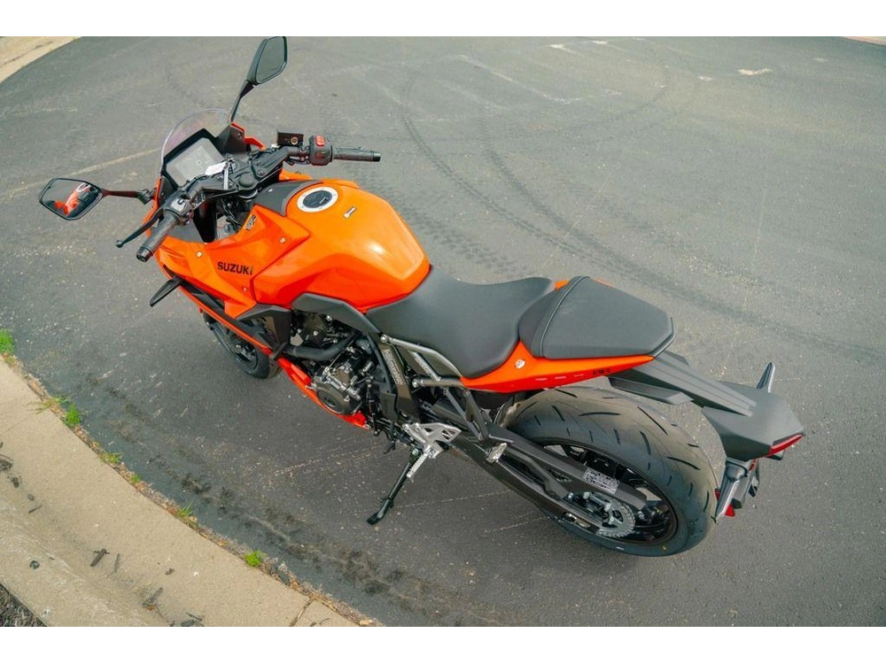 2026 Suzuki Gsx-8r alt
