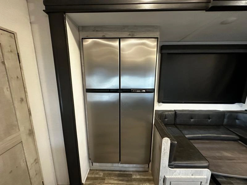 Keystone Rv Avalanche 352bh 2022 alt