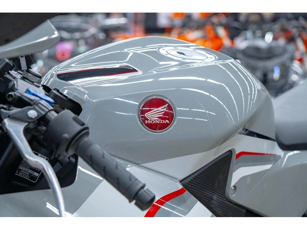 2026 Honda Cbr600rr alt