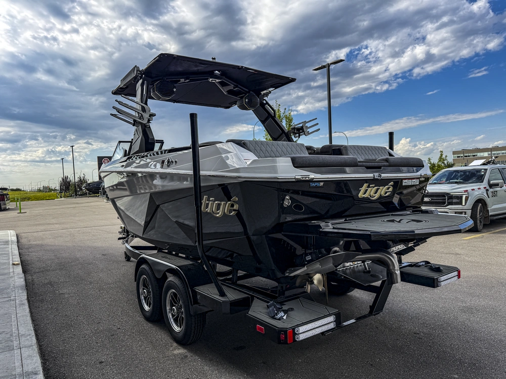 2027 Tige Boats Z1 alt