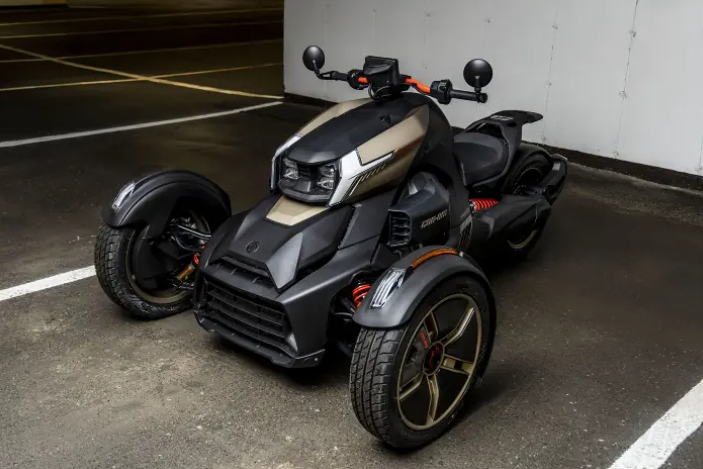 2027 Can-Am Ryker Special Series (900 ACE - 9)