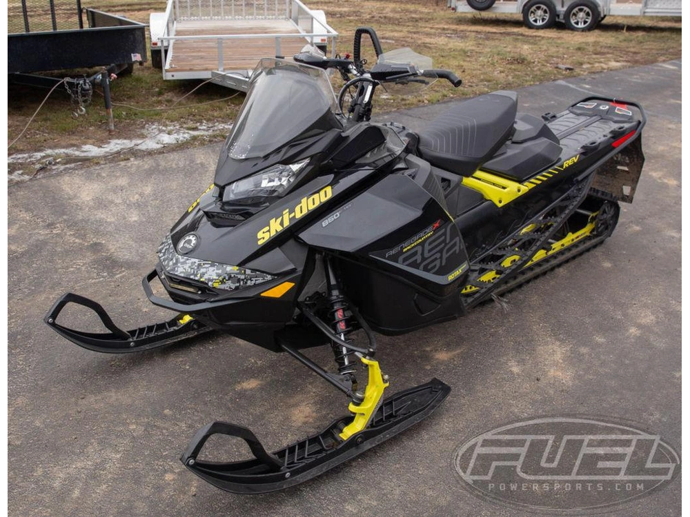 2018 Ski-doo Renegade® Backcountry™ X® Cobra 1.6 Rotax® 850 E-tec® Rev Gen4 Black alt
