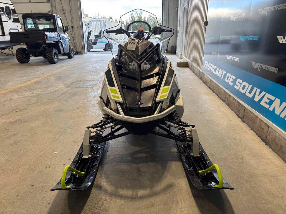 Polaris 550 Voyageur 155 Es 2025 alt