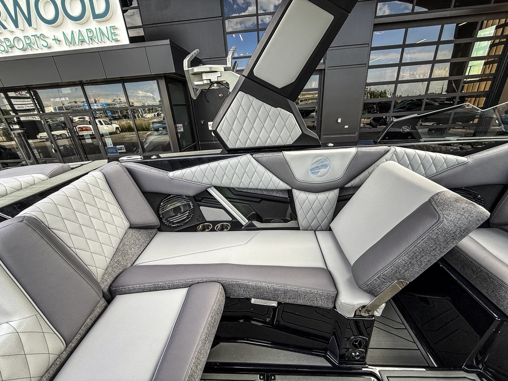 2027 Tige Boats Z1 alt