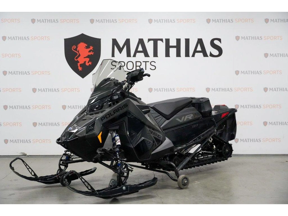 Polaris 850 Indy Vr1 137 2024 alt