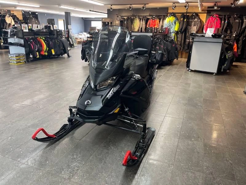 Ski-doo Grand Touring Limited 900 Ace Silent Track Ii 1.25'' E.s. 2023 alt