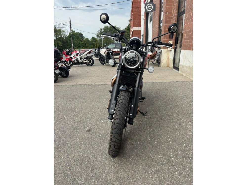 2024 Triumph Scrambler 1200 X alt