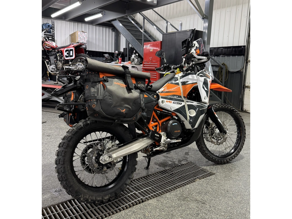 Ktm 690 Enduro R 2021 alt