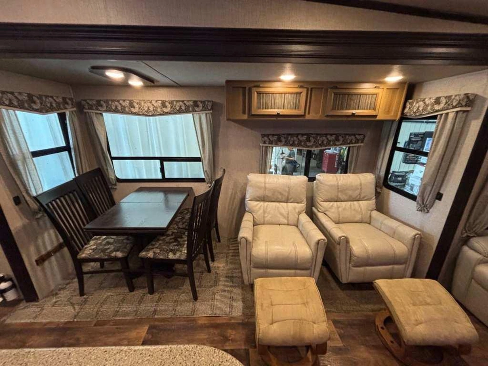 Crossroads Cruiser 322rl 2017 alt