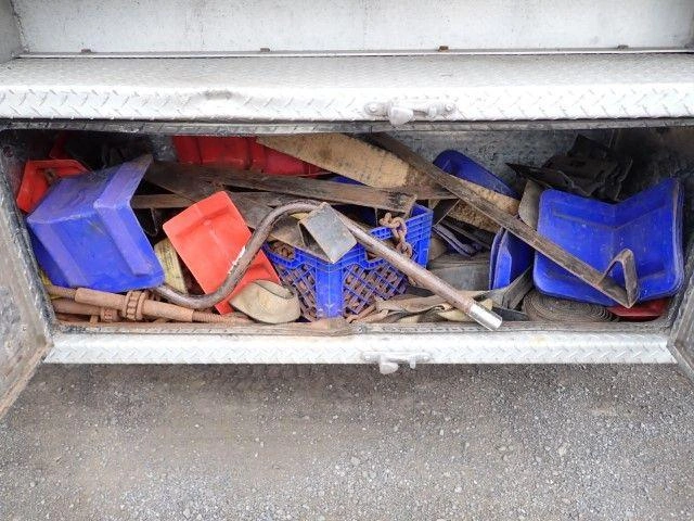 2016 Mac Flatbed