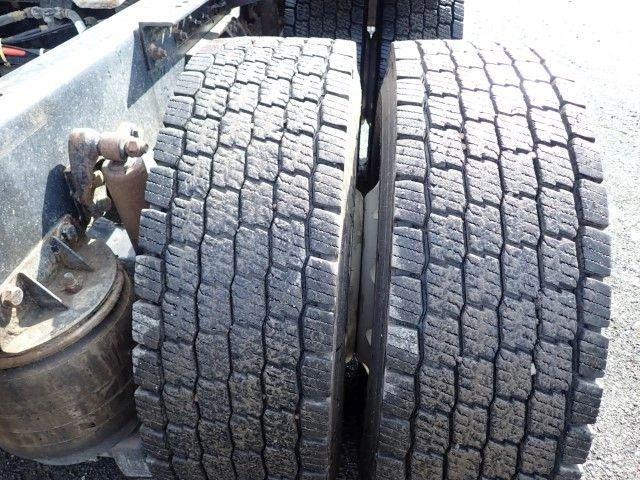 Kenworth W990 2025
