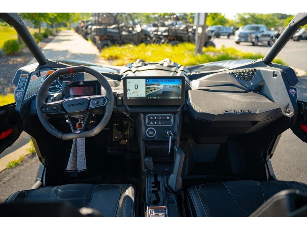 2026 Can-am Maverick X3 Max X Ds Turbo Rr Triple Black_4.5 In alt