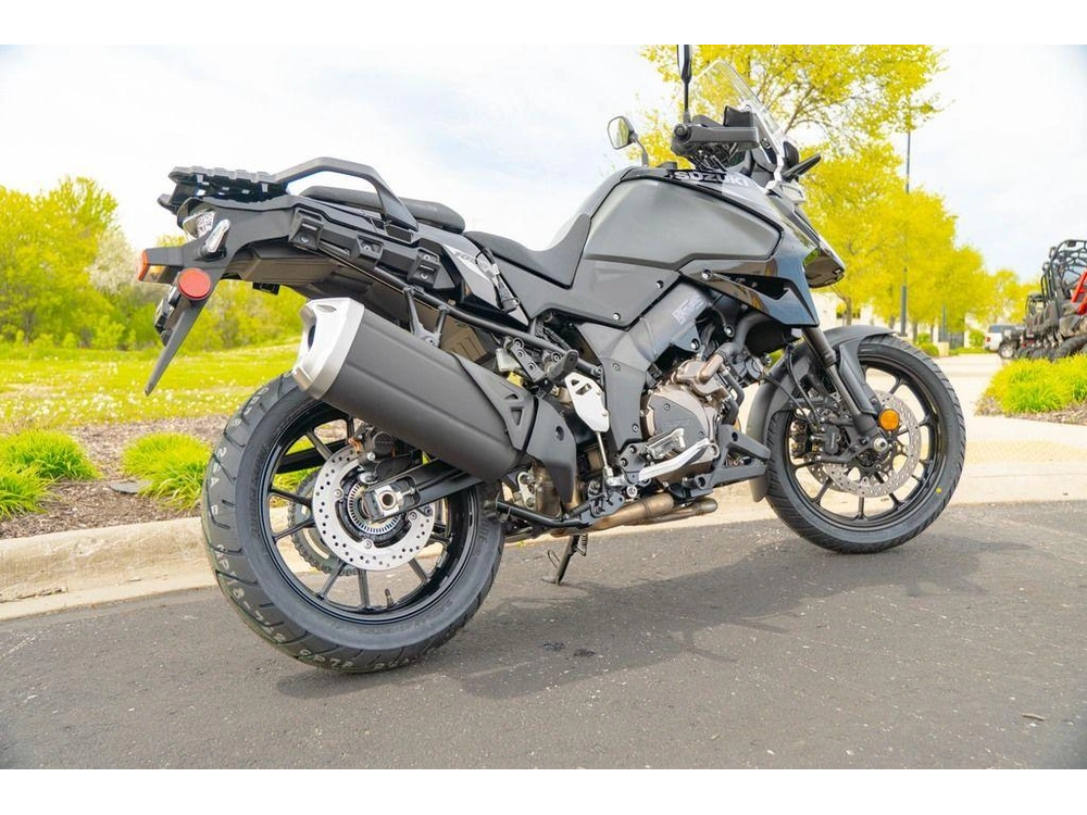 2026 Suzuki V-strom 1050 alt