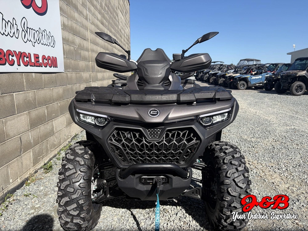 2025 Cfmoto Cforce 800 Touring Granite Ridge alt
