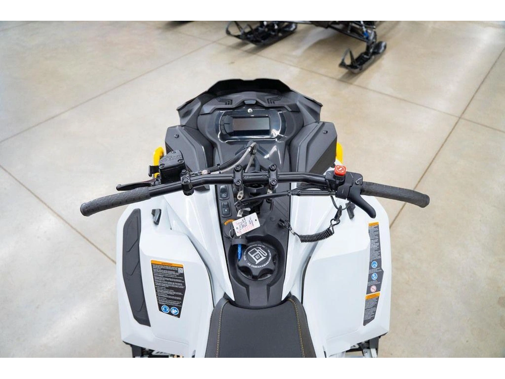 2025 Ski-doo Mxz® Neo® 600 Efi - 40 120 Cobra 1.0 alt