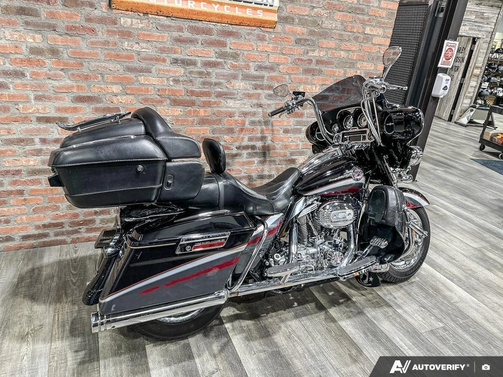 2006 Harley-davidson Flhtcuse Cvo Ultra Classic alt