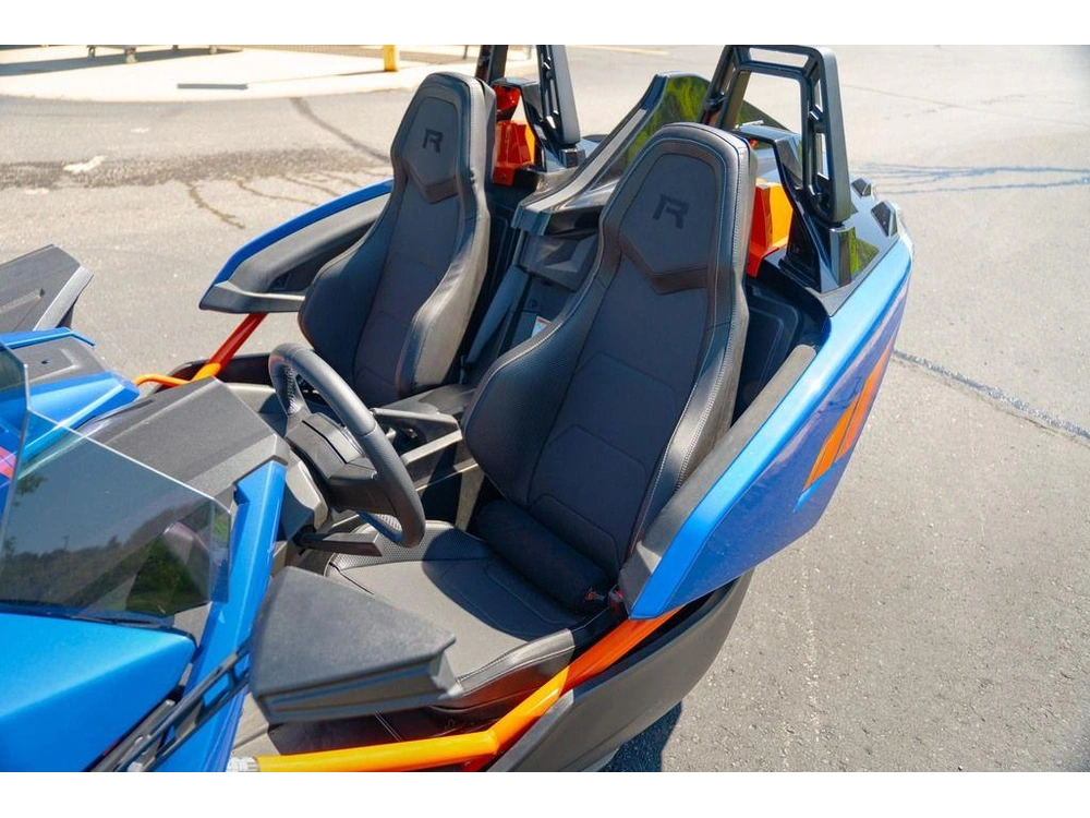 2024 Polaris Slingshot® R Radar Blue Fade alt