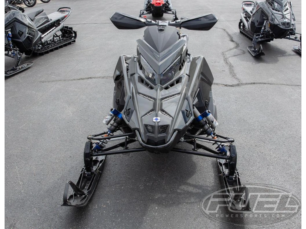 2025 Polaris Boost Switchback Assault 146 Shadow Gray / Gloss Black alt