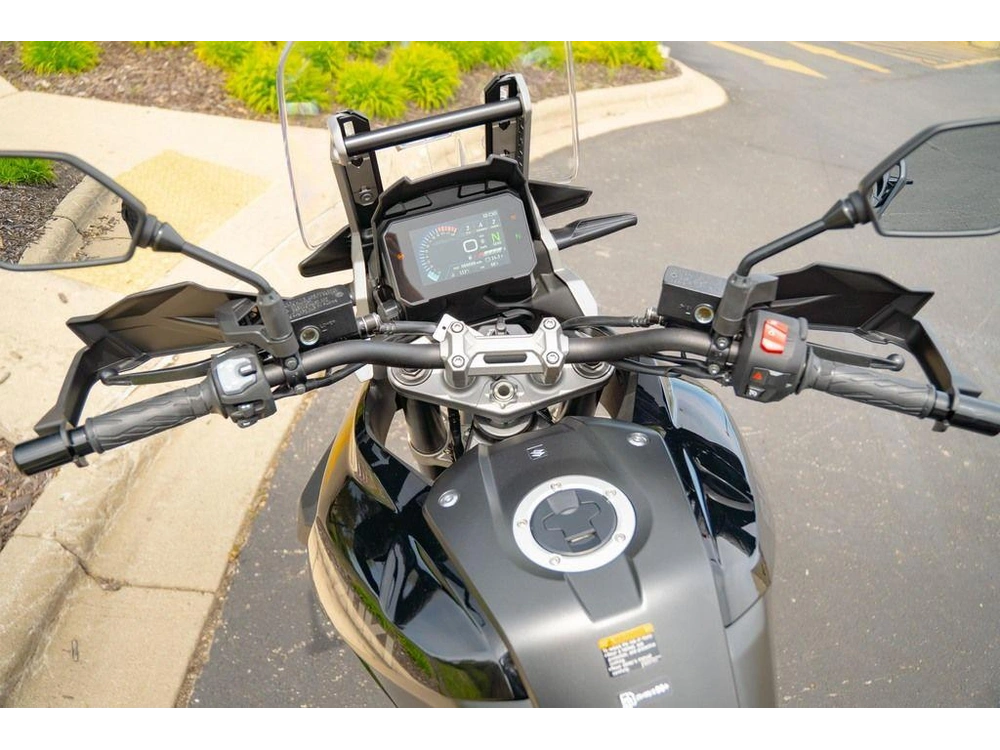2026 Suzuki V-strom 1050 alt
