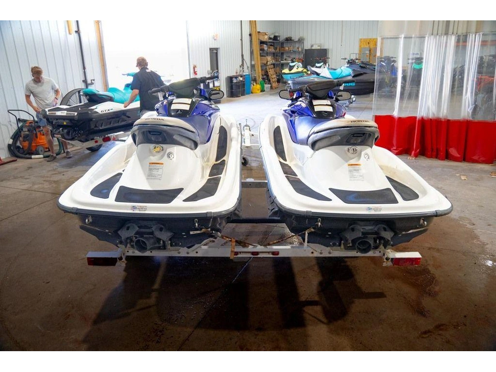 2005 Honda Aquatrax® F-12x Package alt