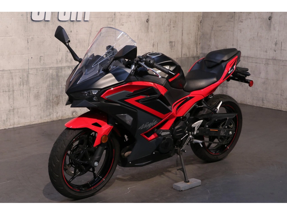 Kawasaki Ninja 500 Se 2025 alt