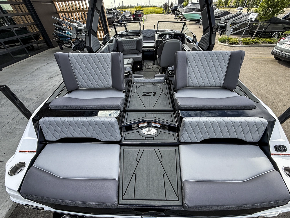 2027 Tige Boats Z1 alt