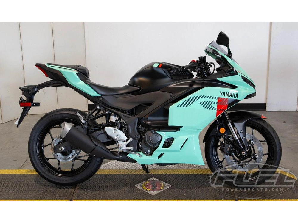 2026 Yamaha Yzf-r3 alt