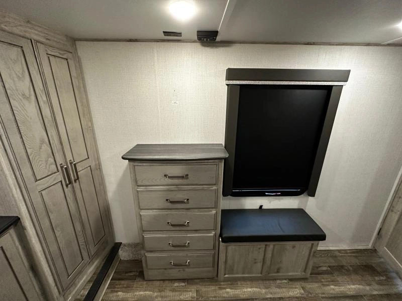 Keystone Rv Avalanche 352bh 2022 alt