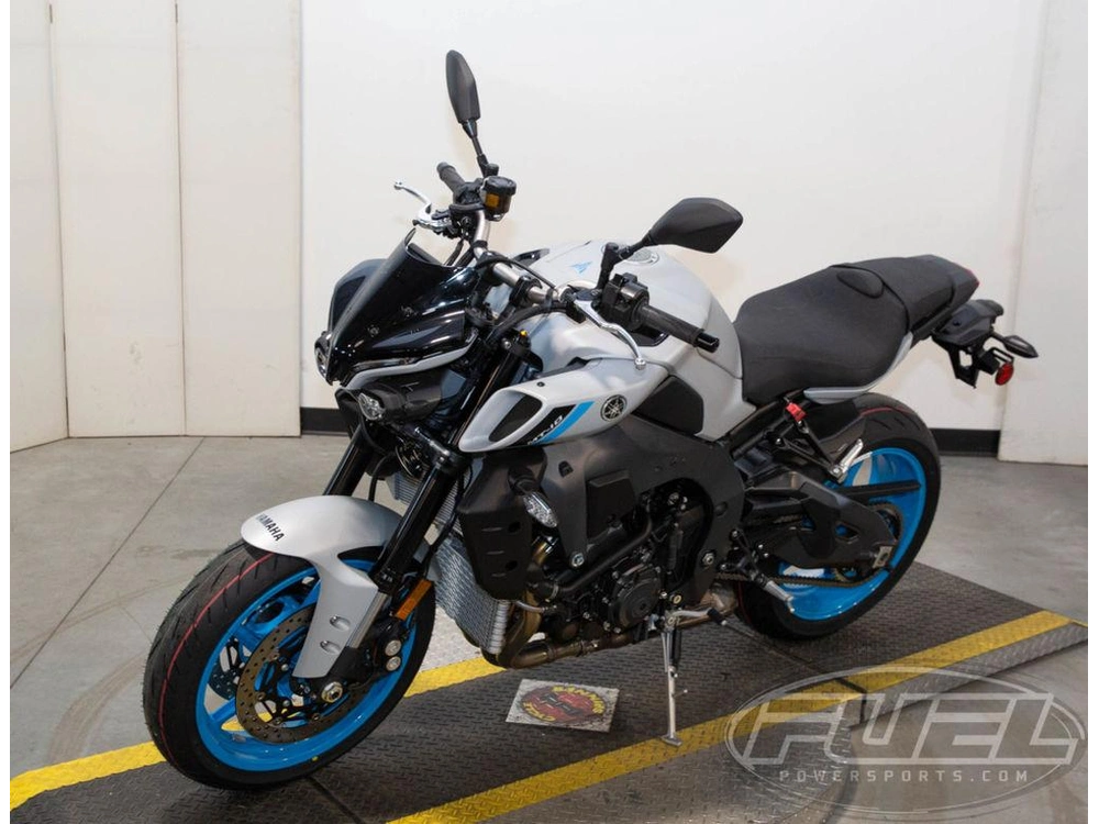 2026 Yamaha Mt-10 alt