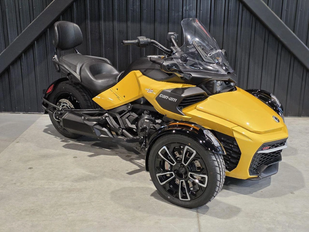 Can-am F3-s 2026 alt