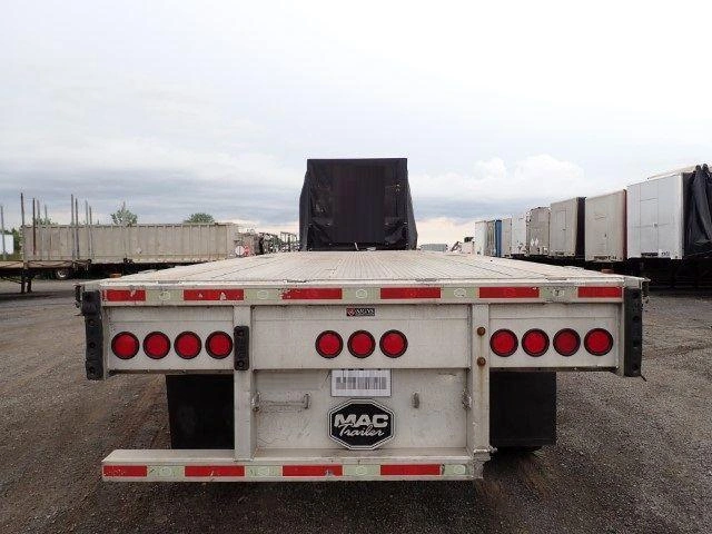 2016 Mac Flatbed
