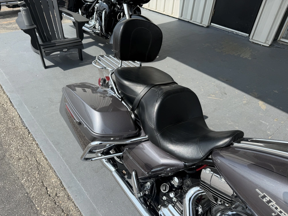 2015 Harley-davidson Street Glide Special alt