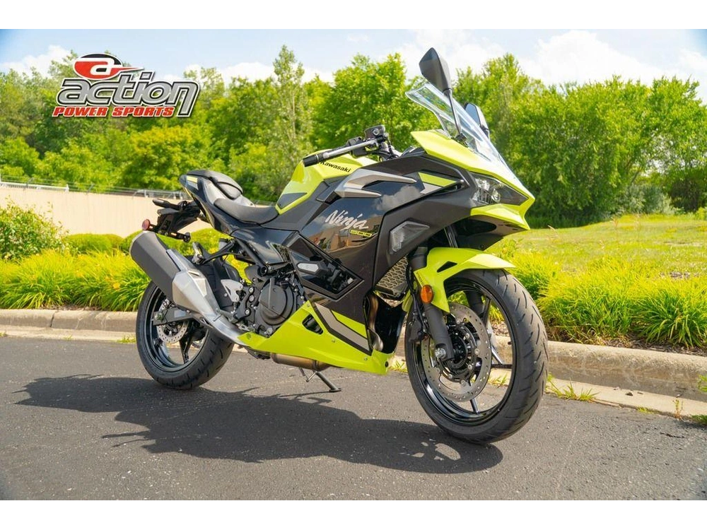 2026 Kawasaki Ninja® 500 Se Abs alt
