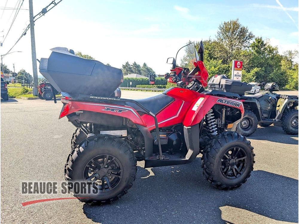 2017 Arctic Cat Alterra 700 Xt Vtt Sentier Chasse Bois Direction Assistée Solo Équipé Passager Faible Km Treuil Pare-brise Pneus Neufs Outlander Grizzly Kodiak Brute Force alt