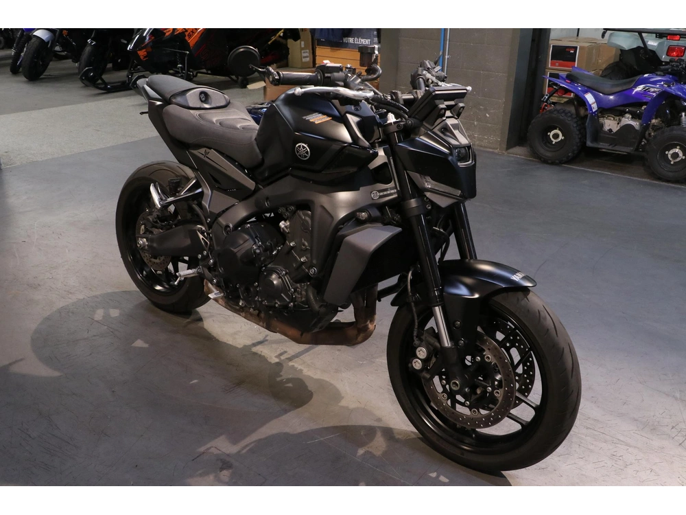 2025 Yamaha Mt-09 alt