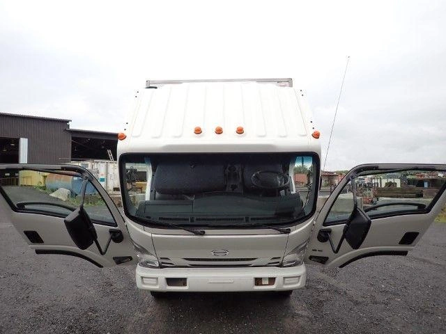 Hino S5 2024