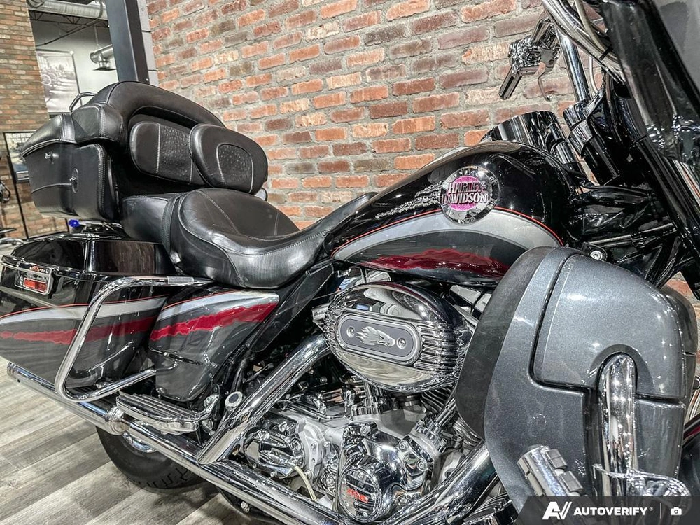 2006 Harley-davidson Flhtcuse Cvo Ultra Classic alt