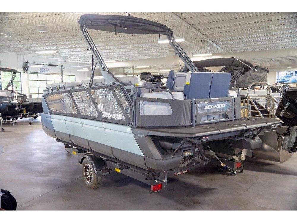 2025 Sea-doo Switch™ Cruise Limited 21 - 230 Hp Painted alt