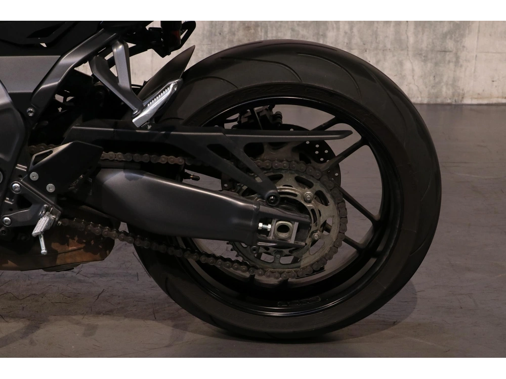 2025 Yamaha Mt-09 alt