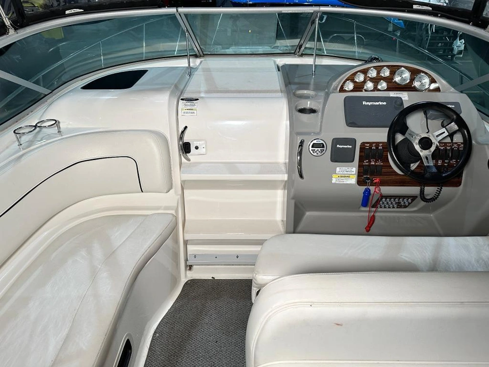 Bayliner 285 2012 alt