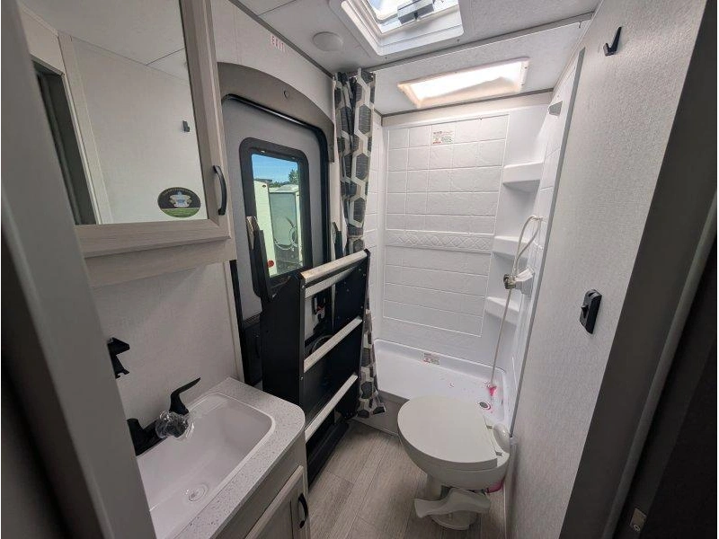 Coachmen Catalina 273dbhck 2027 alt