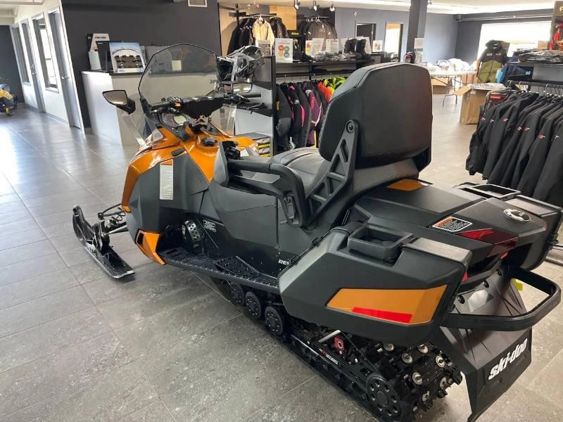 2017 Ski-doo Gran Tour Se 900 Ace E.s Cogn alt
