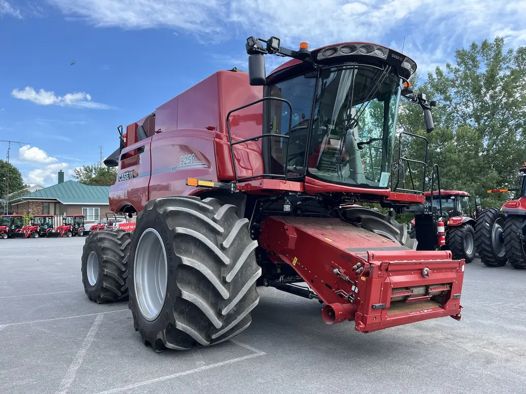 2024 Case IH AF9250