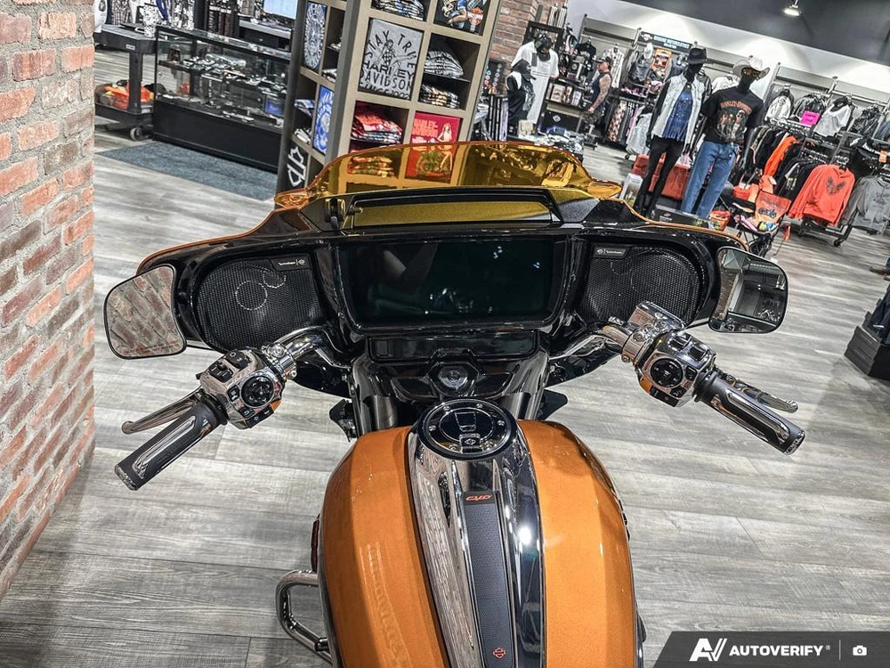 2026 Harley-davidson Cvo Street Glide alt