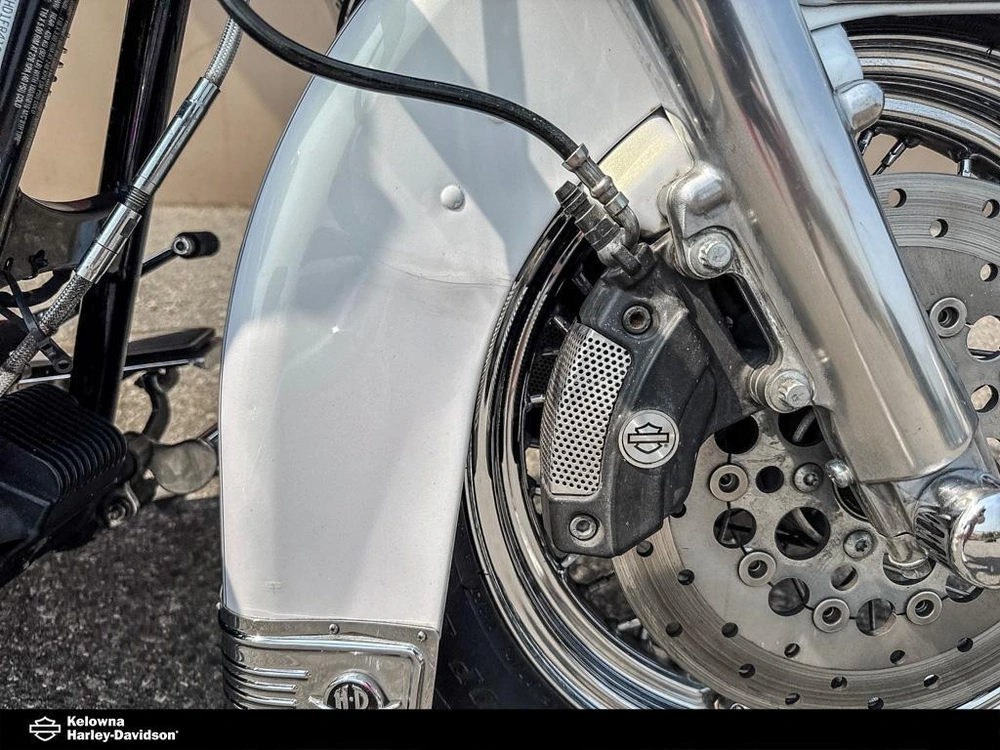 2009 Harley-davidson Flhrc - Road King Classic alt